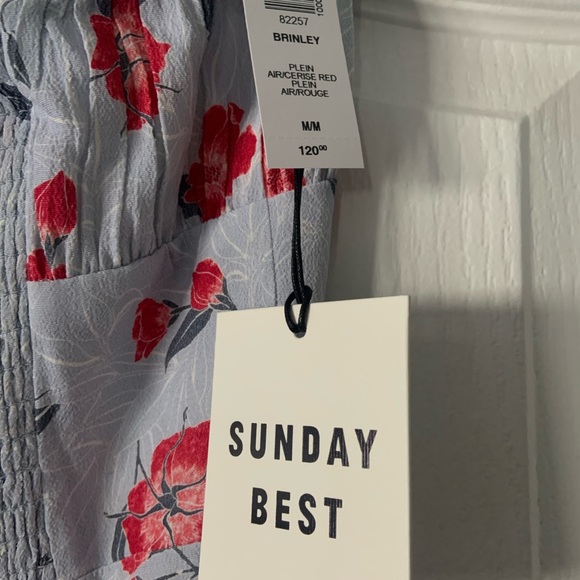 Aritzia Summer Dress - Picture 3 of 3